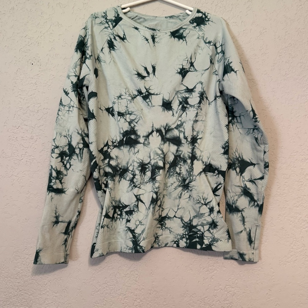 Zella Green Tie Dye Long Sleeve Athletic Top with Thumbholes - Picture 2 of 8